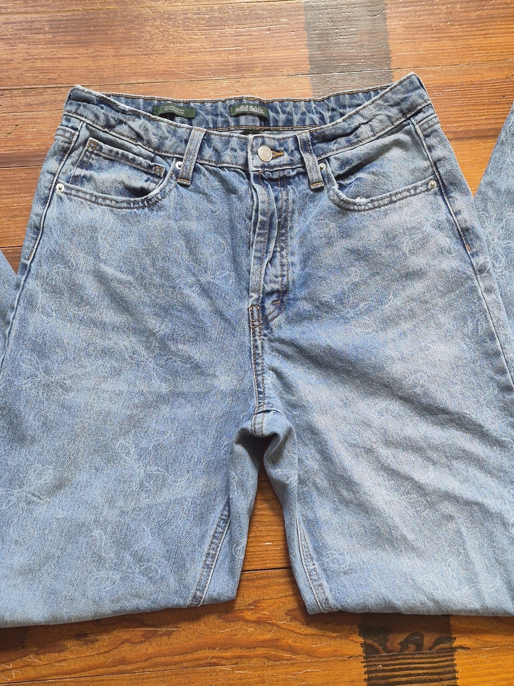 wild fable Women's Light Wash Straight Leg Bow Jeans- 8